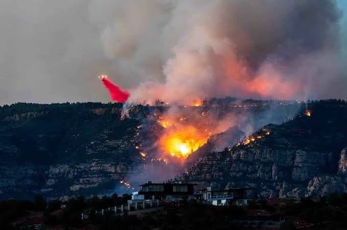 Oak Creek Canyon Fire Today